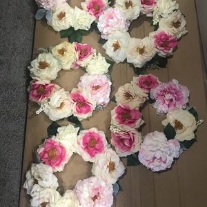 4 Real Touch Orlane Rose Wreath table decorations